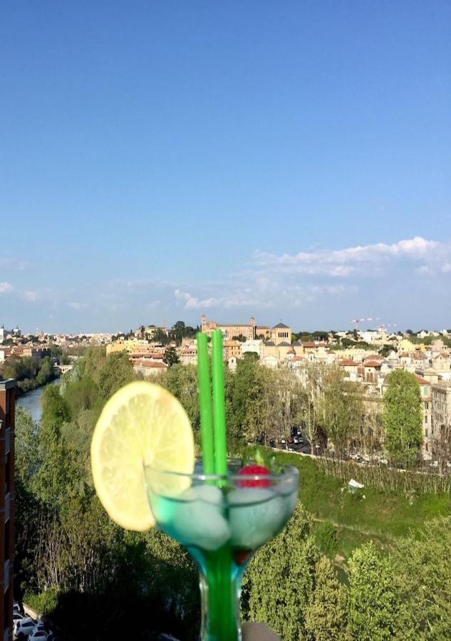 Terrace With Tiber View - Trastevere Apartamento